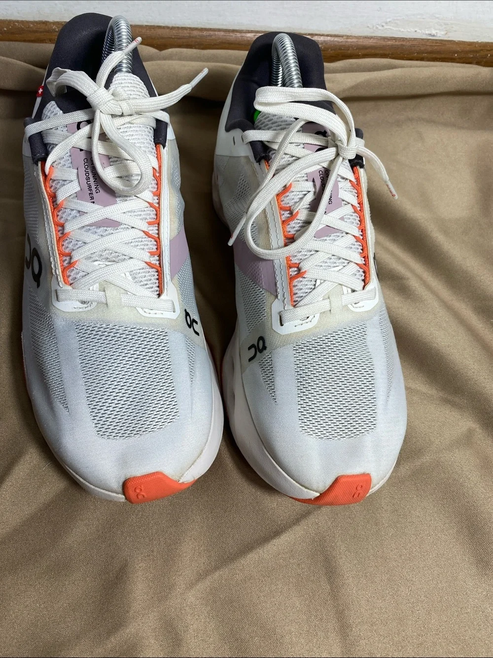ON Running Women's Cloud Surfer Next White size 9 W